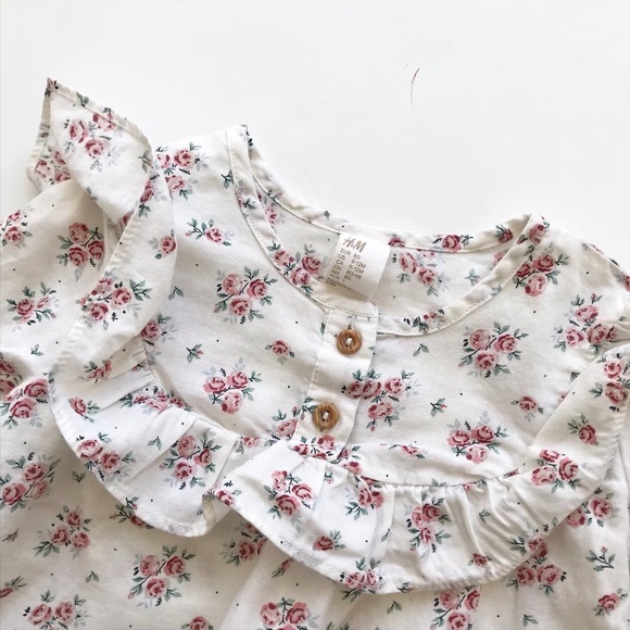 H&M floral print ruffle blouse EUC 9-12 months - Picture 2 of 5